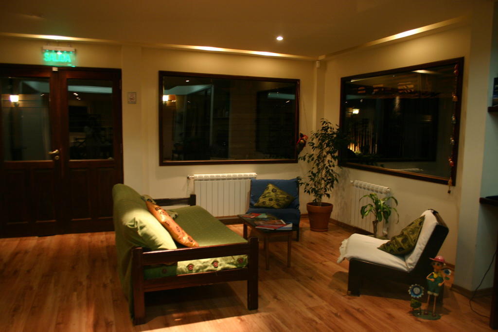 Hosteria Los Gnomos El Calafate Luaran gambar